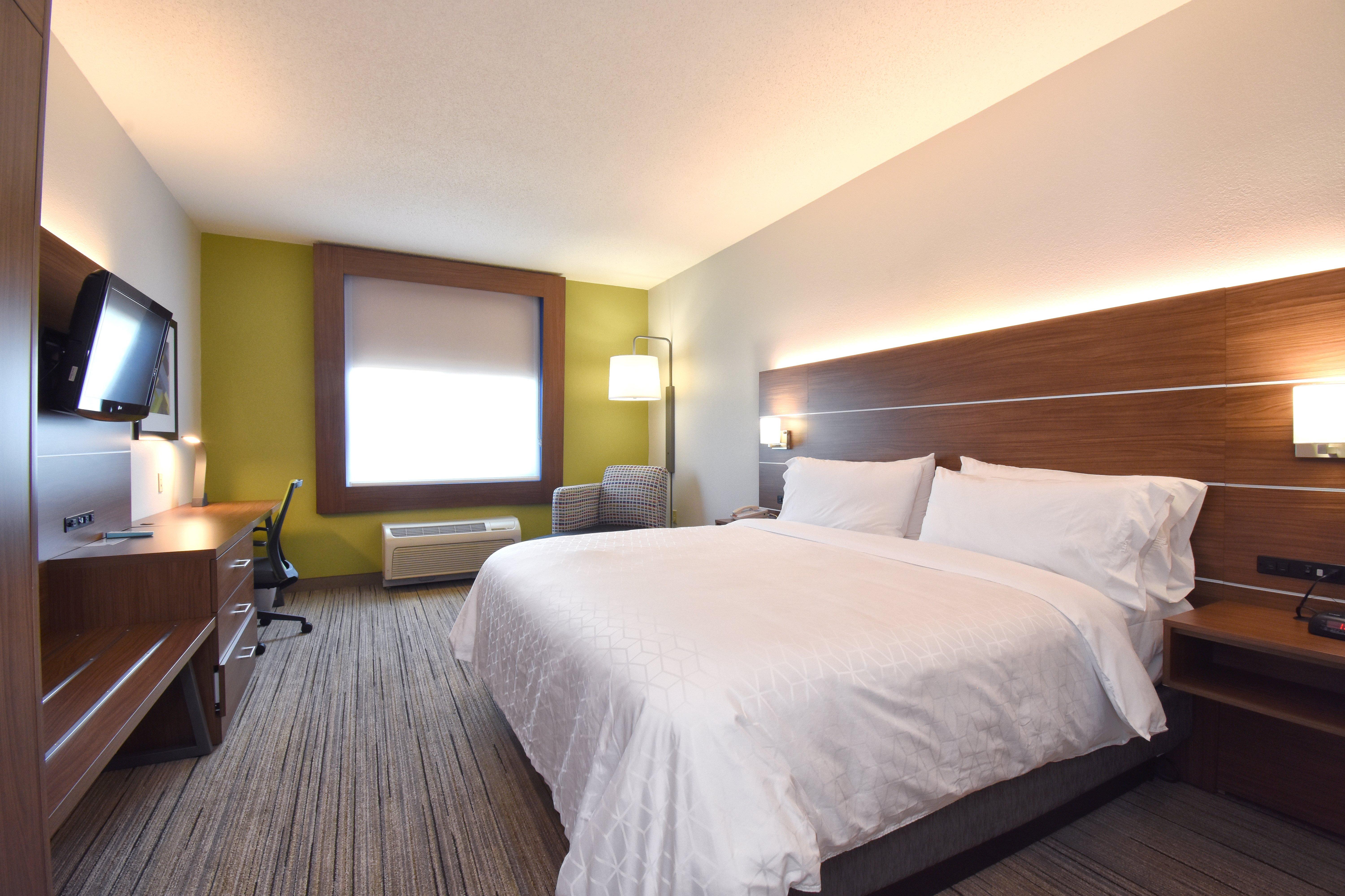 Holiday Inn Express & Suites Southern Pines-Pinehurst Area By Ihg Bagian luar foto