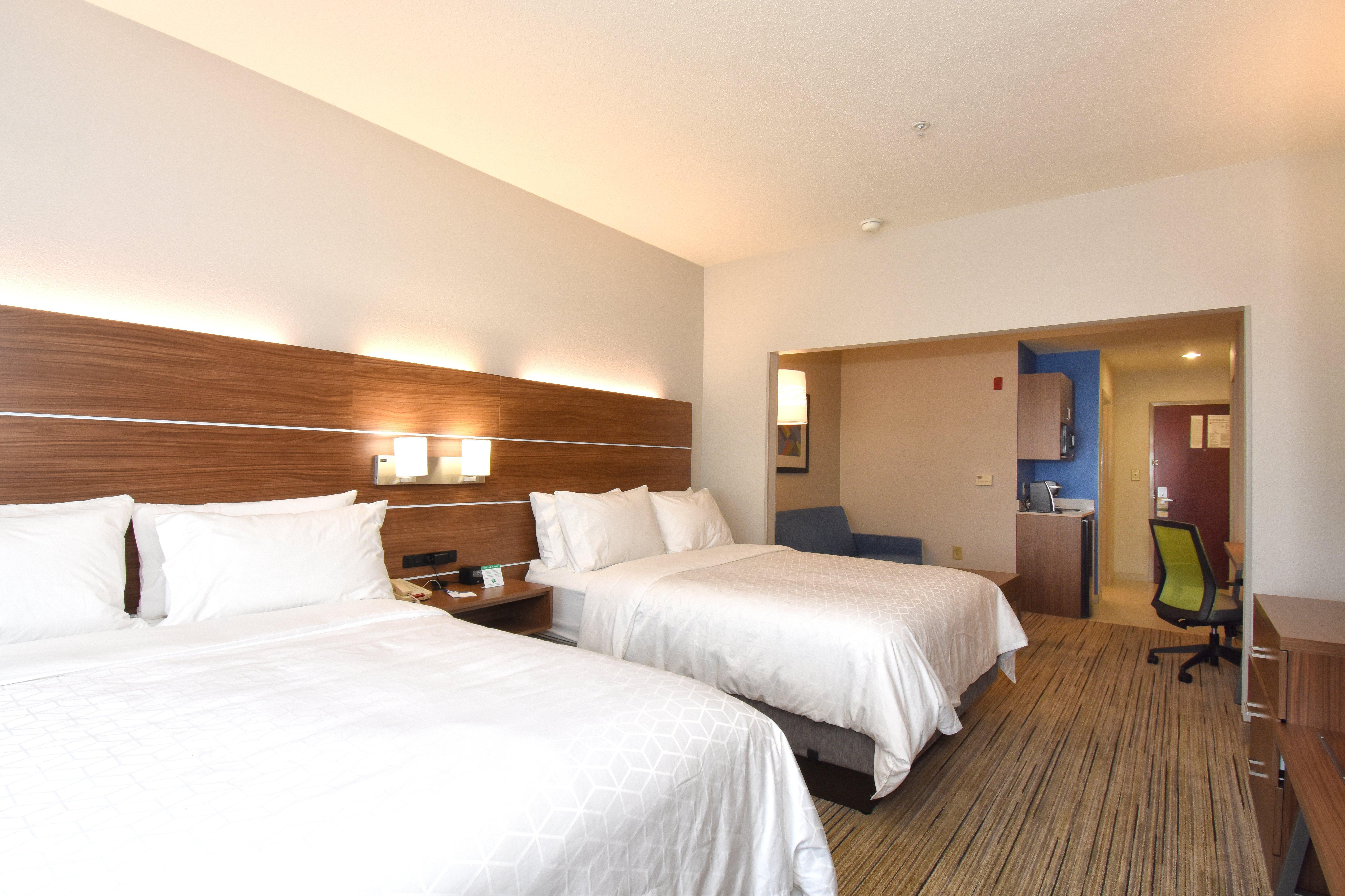 Holiday Inn Express & Suites Southern Pines-Pinehurst Area By Ihg Bagian luar foto