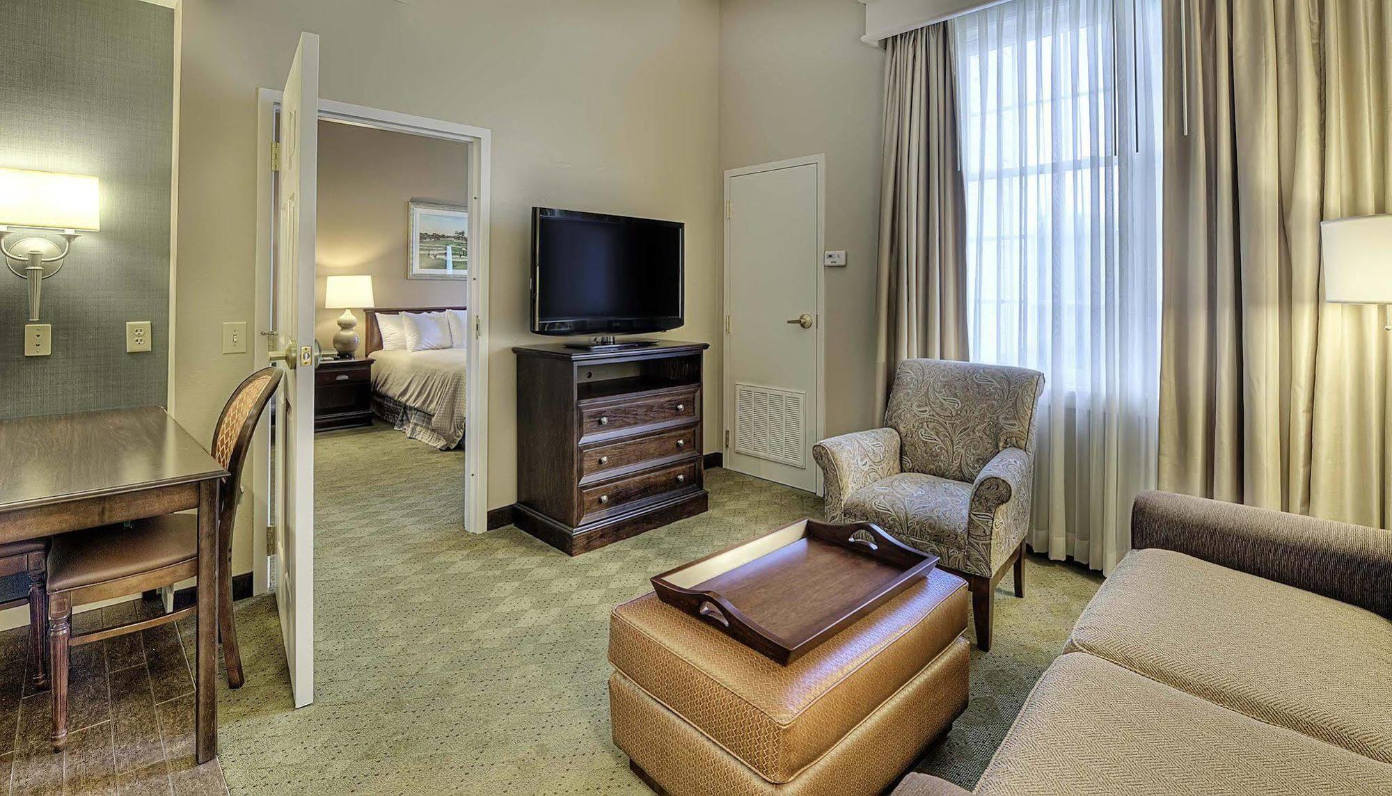 Holiday Inn Express & Suites Southern Pines-Pinehurst Area By Ihg Bagian luar foto