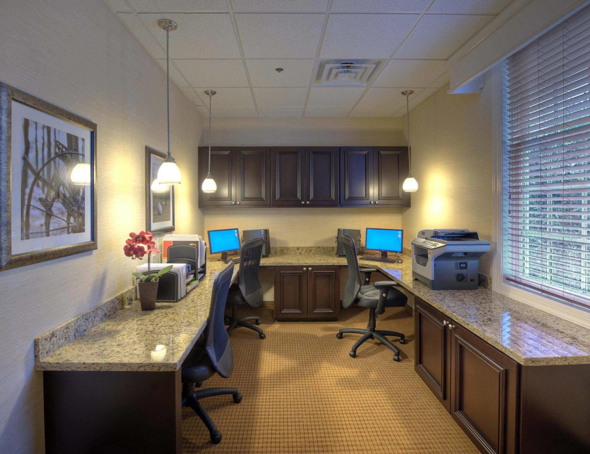 Holiday Inn Express & Suites Southern Pines-Pinehurst Area By Ihg Bagian luar foto